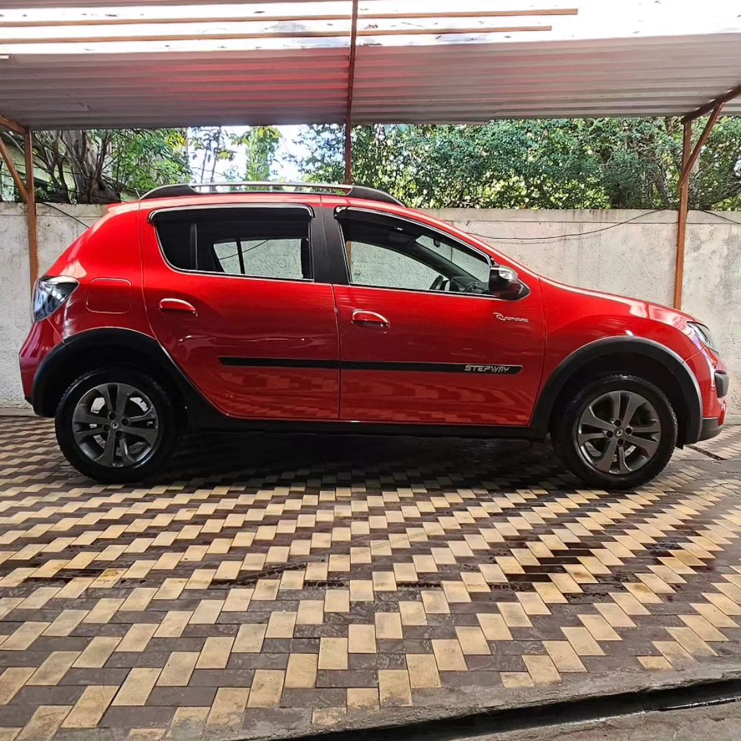 RENAULT SANDERO STEPWAY RIP CURL HI-POWER 1.6 8V FLEX  MANUAL 5P –  2017