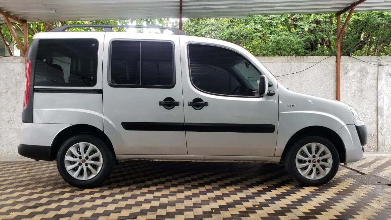 FIAT DOBLO ESSENCE 1.8 FLEX MANUAL COMPLETA –  2018